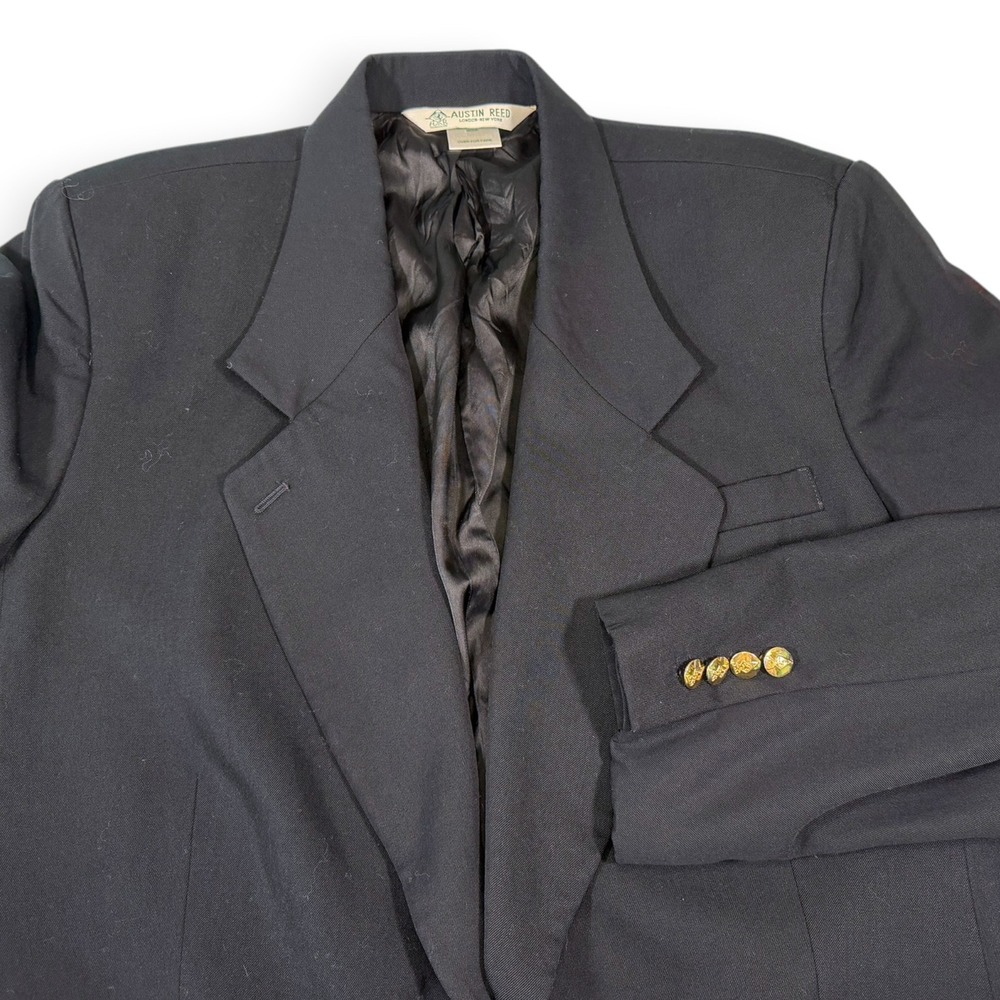Vintage Austin Reed 20W Black Blazer Gold Crest Button Professional Academia